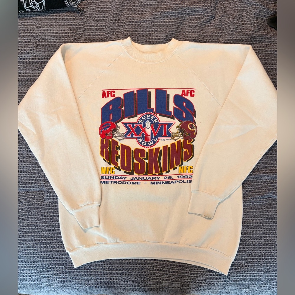 Vintage white Bills vs Redskins Super Bowl Graphic Crewneck Sweatshirt